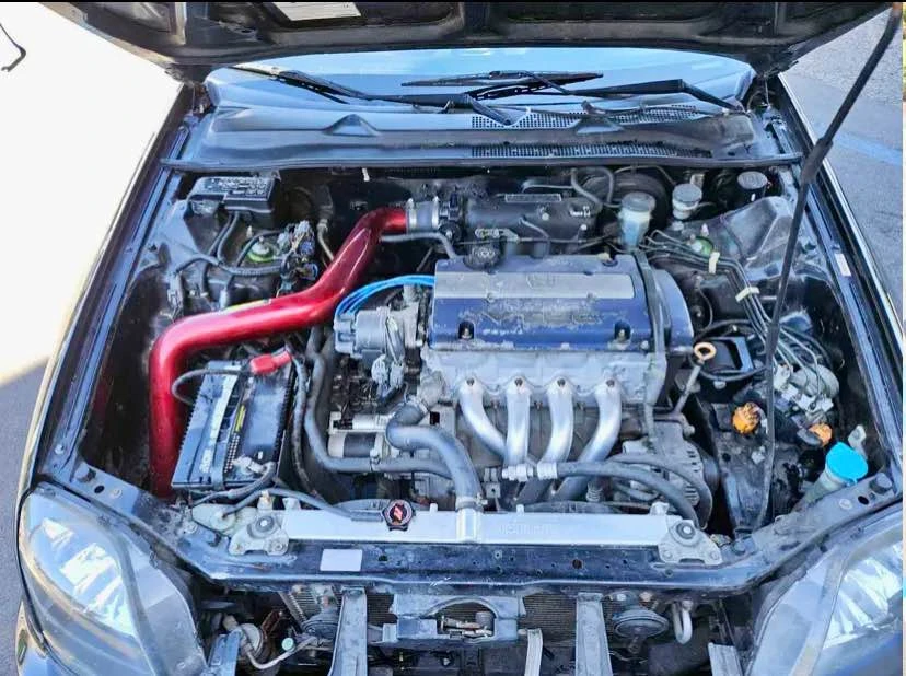 1998 Honda Prelude 5th Gen - Image 9 of 10