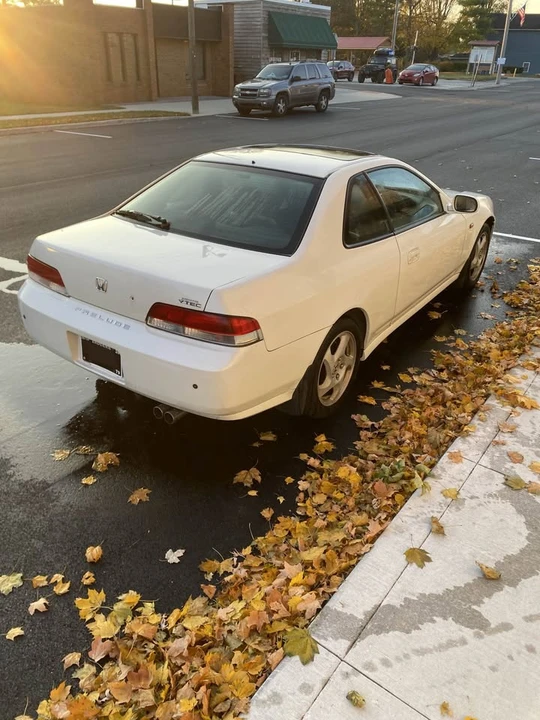1998 Honda Prelude 5th Gen - Image 6 of 15