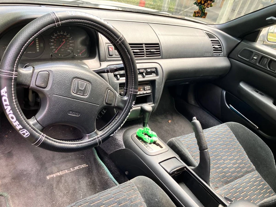 1998 Honda Prelude 5th Gen - Image 4 of 8