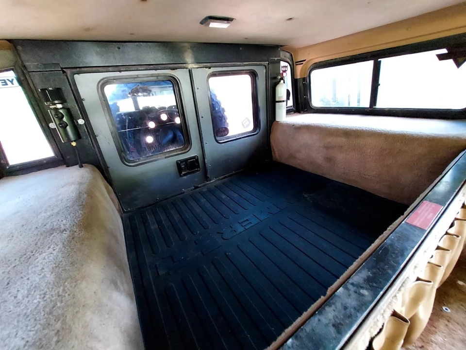 1998 Hummer Hummer H1 - Image 15 of 17