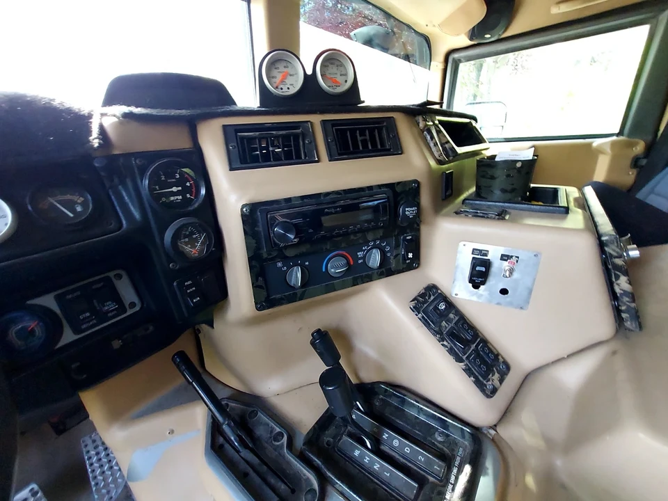 1998 Hummer Hummer H1 - Image 12 of 17