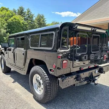 1998 AM General Hummer 4-Passenger Wgn Enclosed