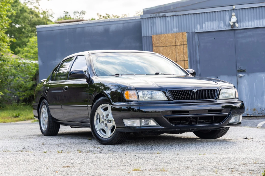 1998 Infiniti I30 1st Gen - Image 8 of 31
