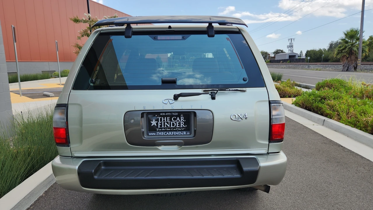 1998 Infiniti QX4 - Image 29 of 31