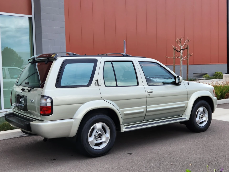 1998 Infiniti QX4 - Image 23 of 31