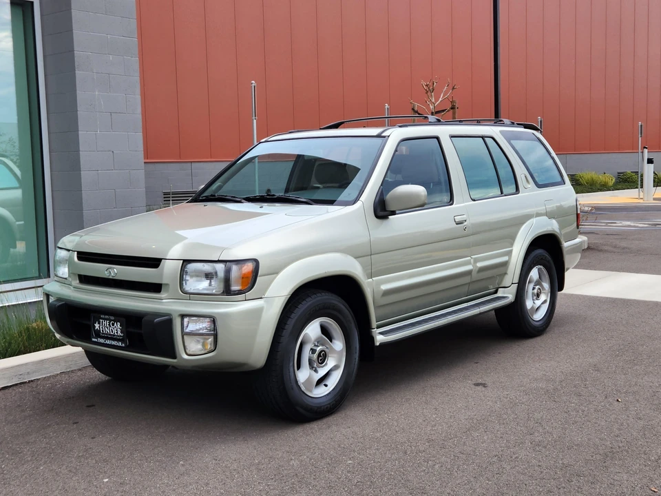 1998 Infiniti QX4 - Image 11 of 31