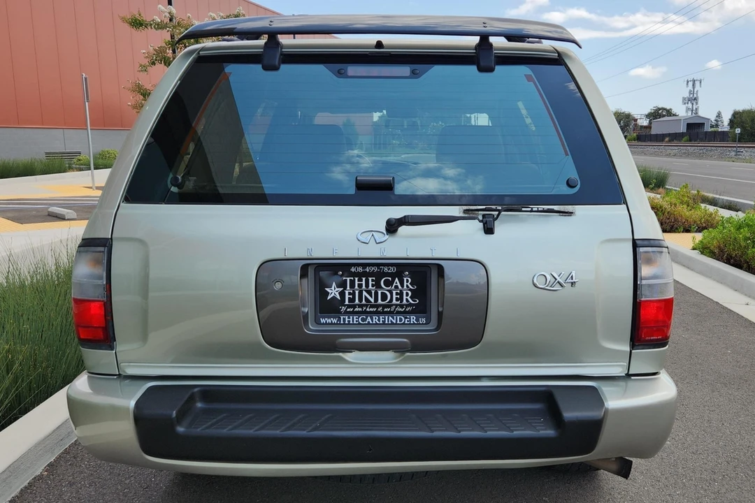 1998 Infiniti QX4 - Image 5 of 31