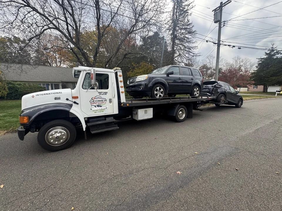 1998 International Harvester Pickup - Image 7 of 19