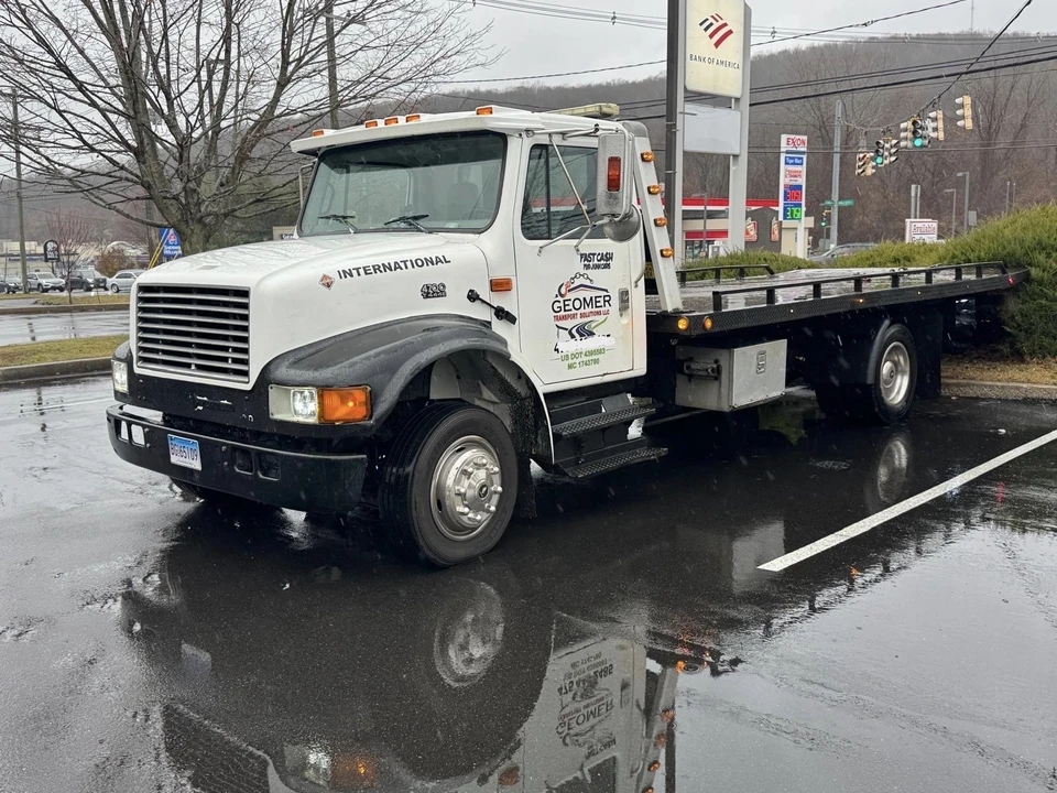 1998 International Harvester Pickup - Image 5 of 19