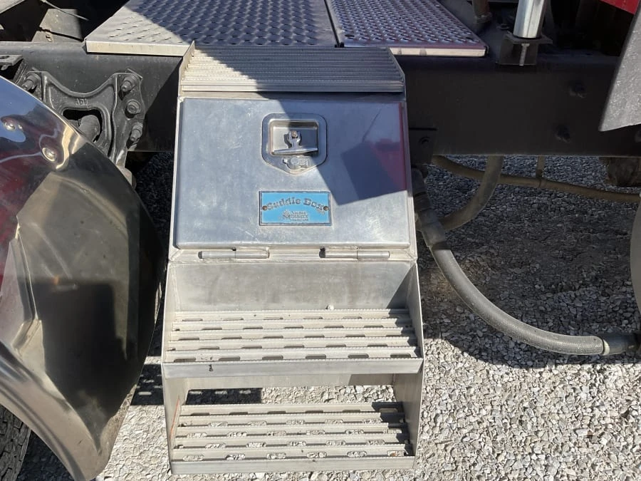 1998 International Harvester Pickup - Image 3 of 21