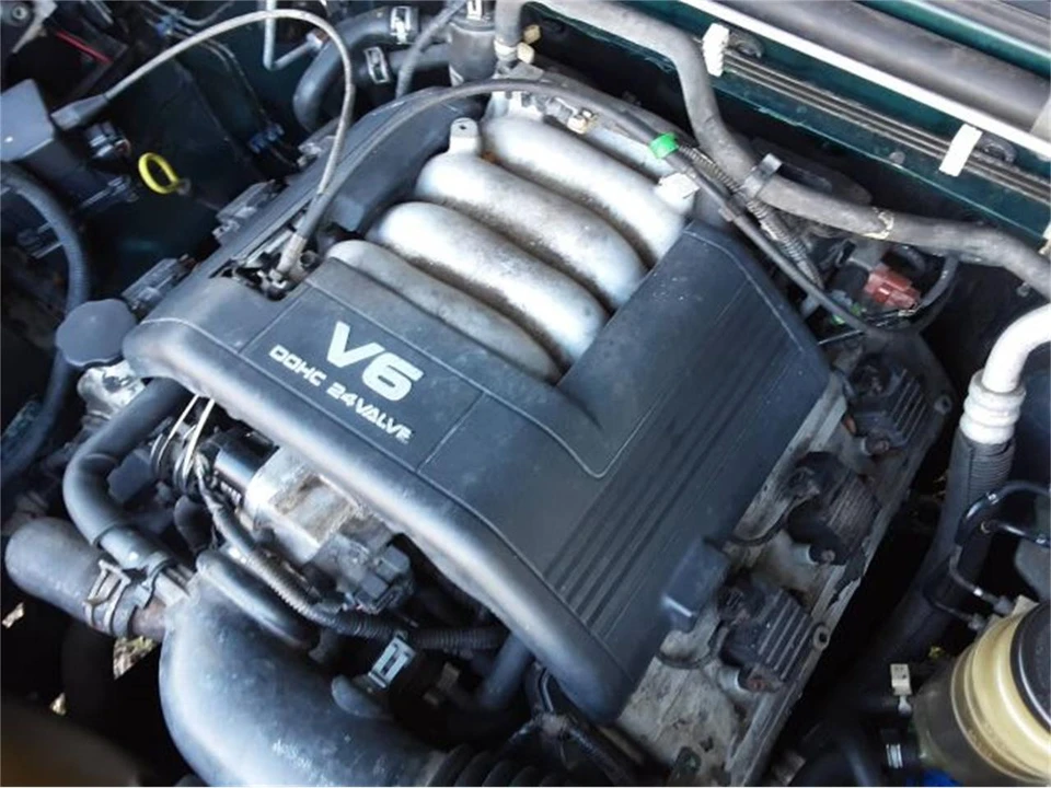 1998 Isuzu Rodeo - Image 11 of 19