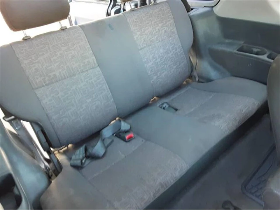 1998 Isuzu Rodeo - Image 13 of 19