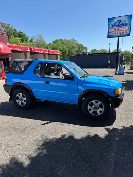 1998 Isuzu - Image 7 of 13