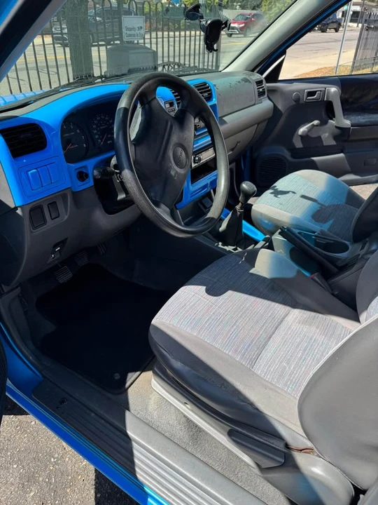 1998 Isuzu - Image 8 of 13