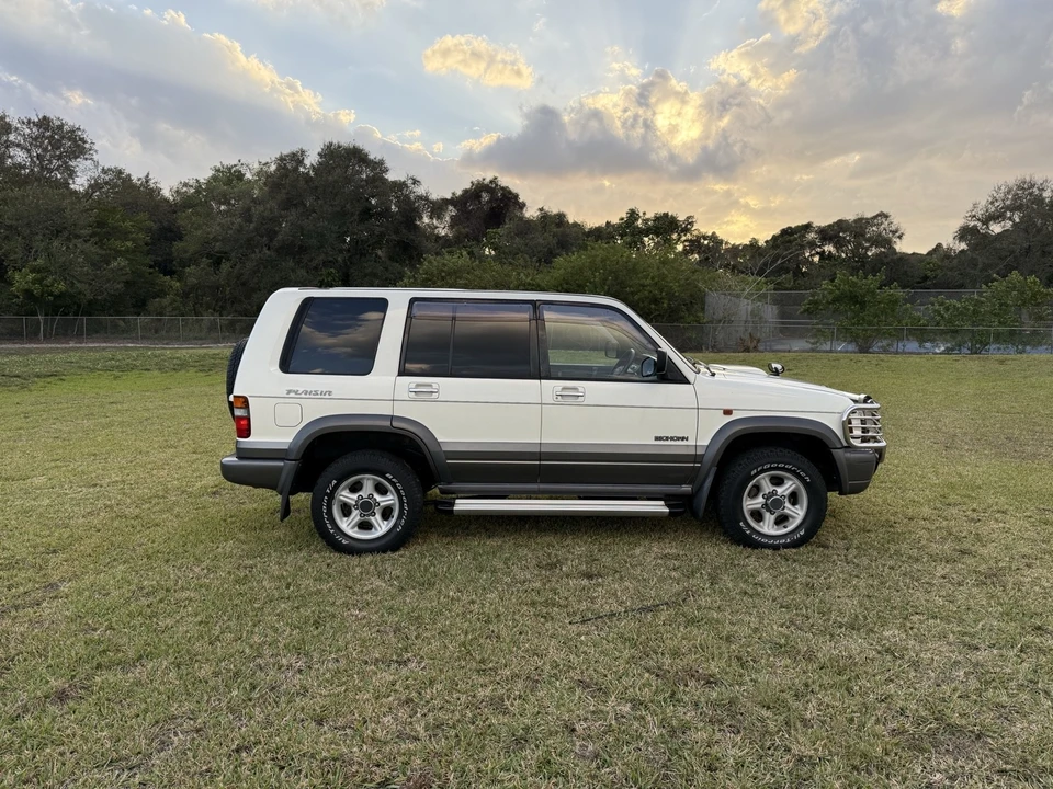 1998 Isuzu Trooper - Image 6 of 30