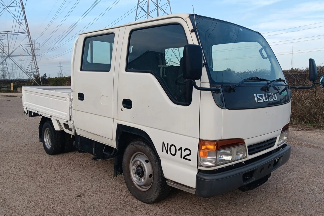 1998 Isuzu Elf - Image 4 of 31