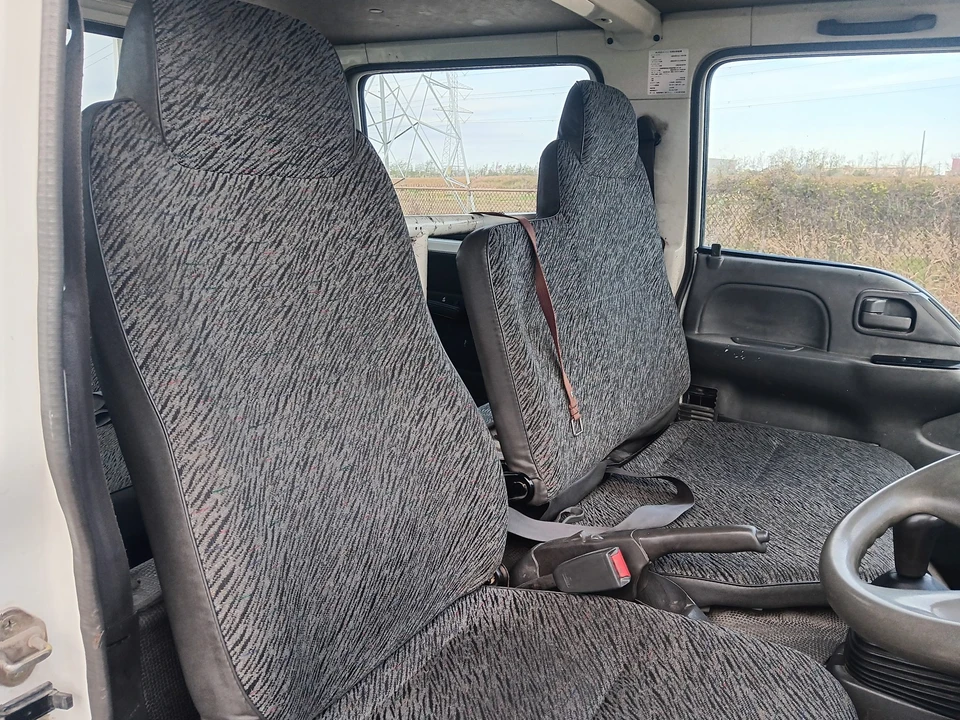1998 Isuzu Elf - Image 22 of 31