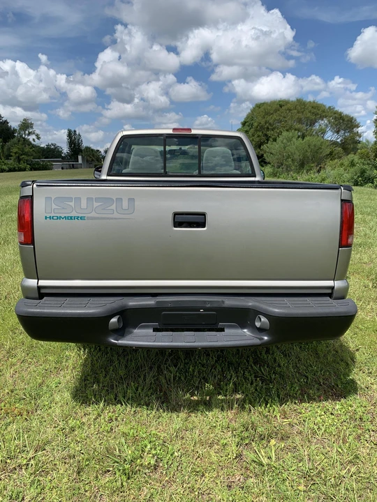 1998 Isuzu - Image 8 of 31