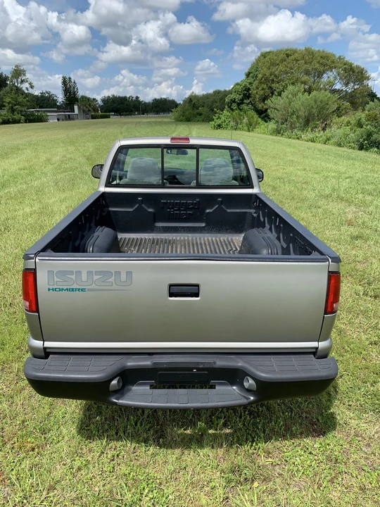 1998 Isuzu - Image 9 of 31
