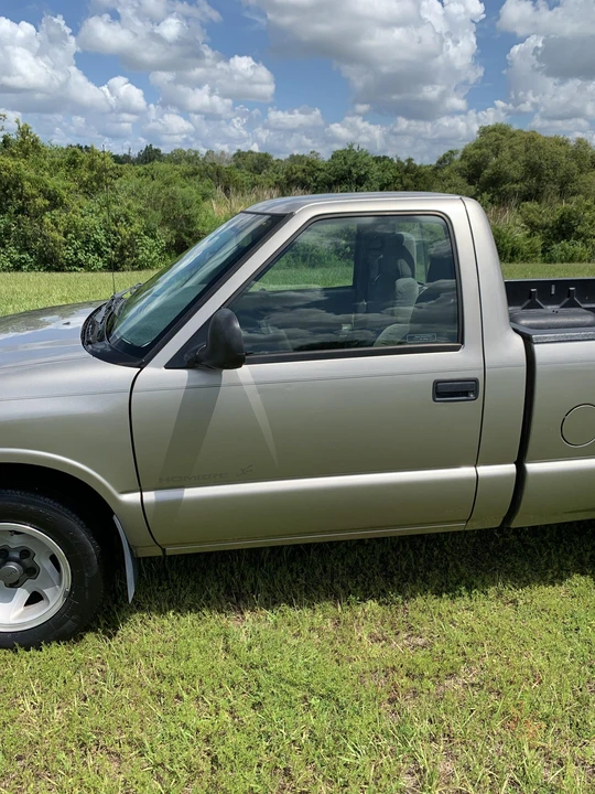 1998 Isuzu - Image 18 of 31