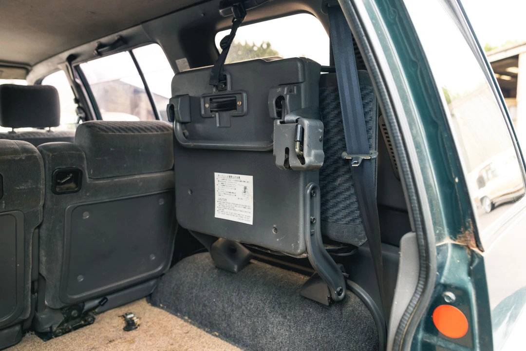1998 Isuzu Trooper - Image 27 of 31