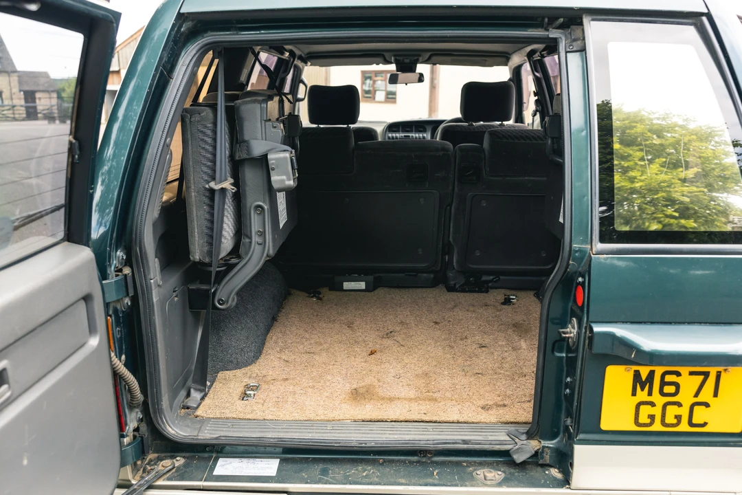 1998 Isuzu Trooper - Image 30 of 31