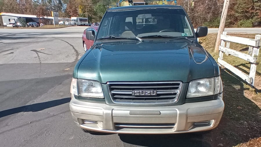 1998 Isuzu Trooper - Image 6 of 13