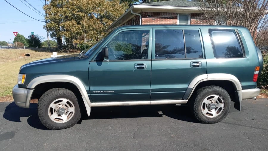 1998 Isuzu Trooper - Image 2 of 13