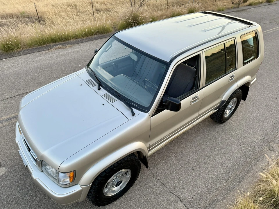 1998 Isuzu Trooper - Image 6 of 31
