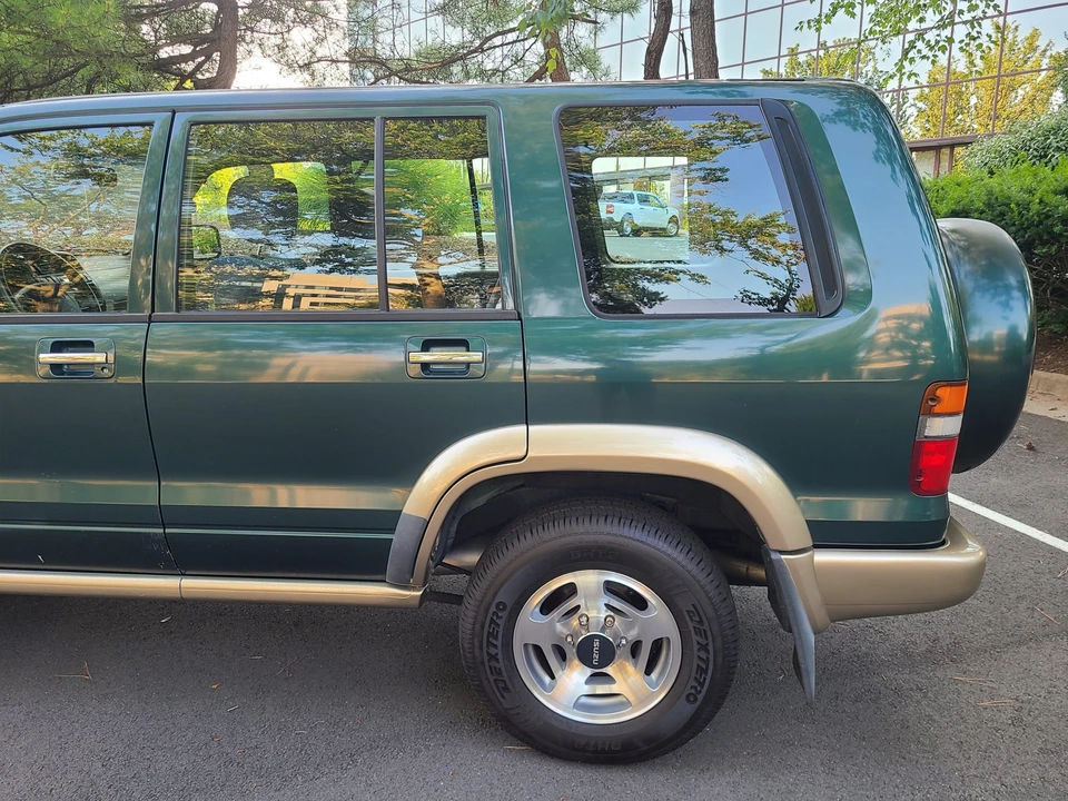 1998 Isuzu Trooper - Image 22 of 31
