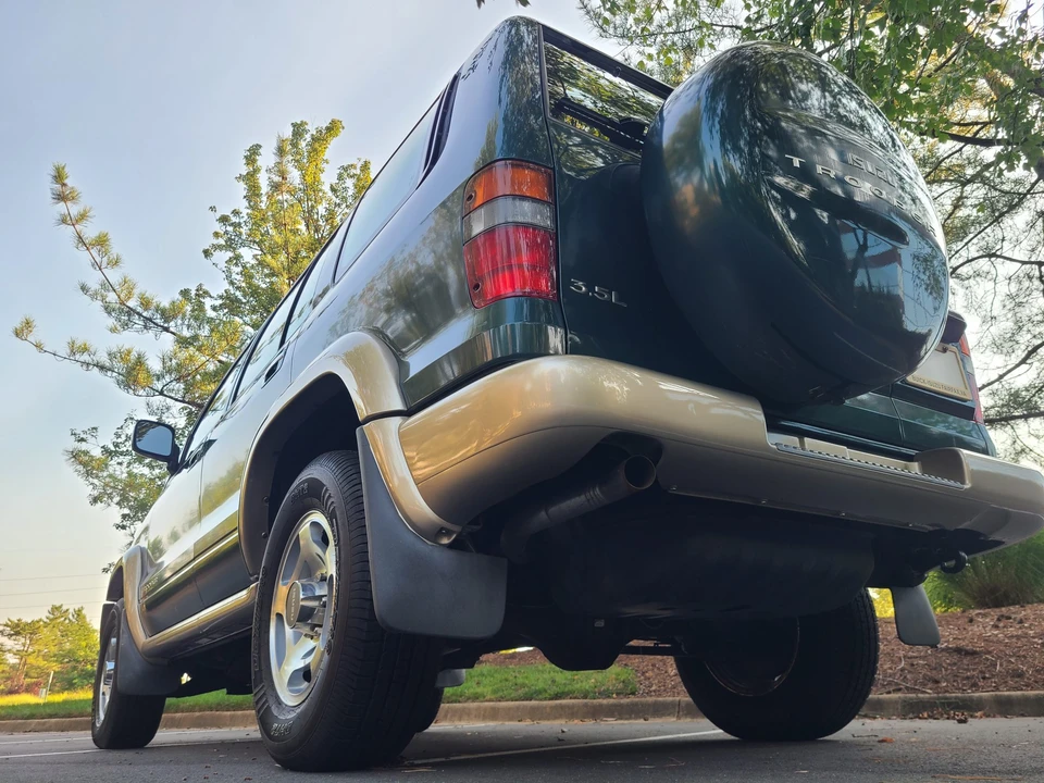 1998 Isuzu Trooper - Image 23 of 31