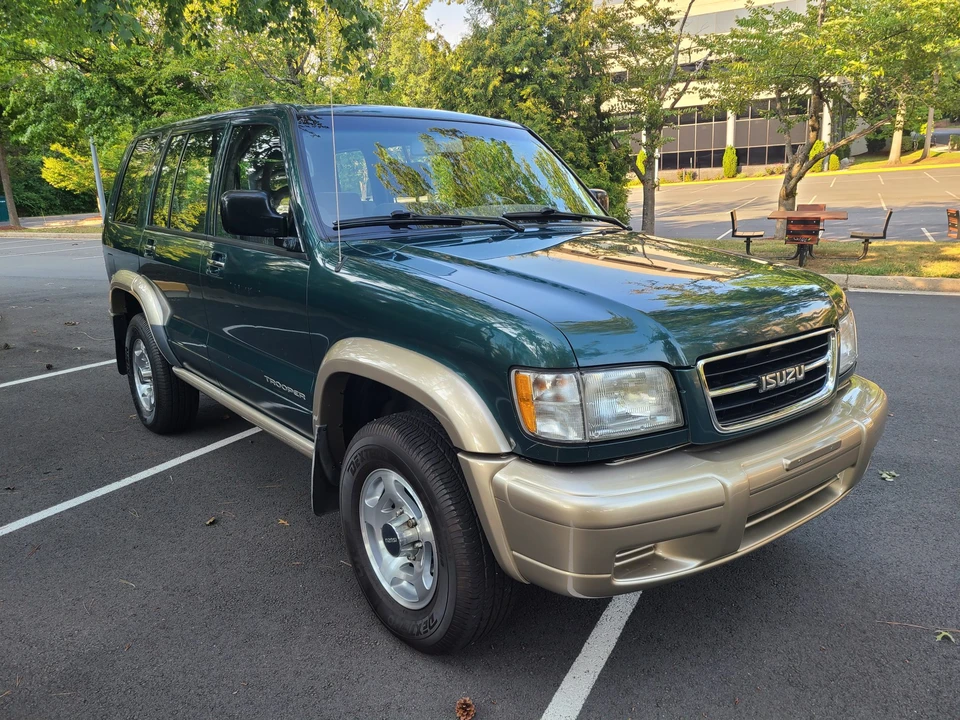 1998 Isuzu Trooper - Image 14 of 31