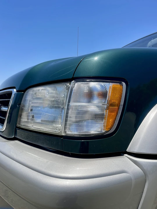 1998 Isuzu Trooper - Image 29 of 31