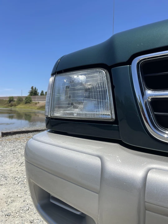 1998 Isuzu Trooper - Image 26 of 31