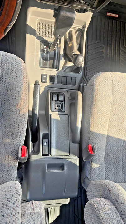 1998 Isuzu Trooper - Image 20 of 31