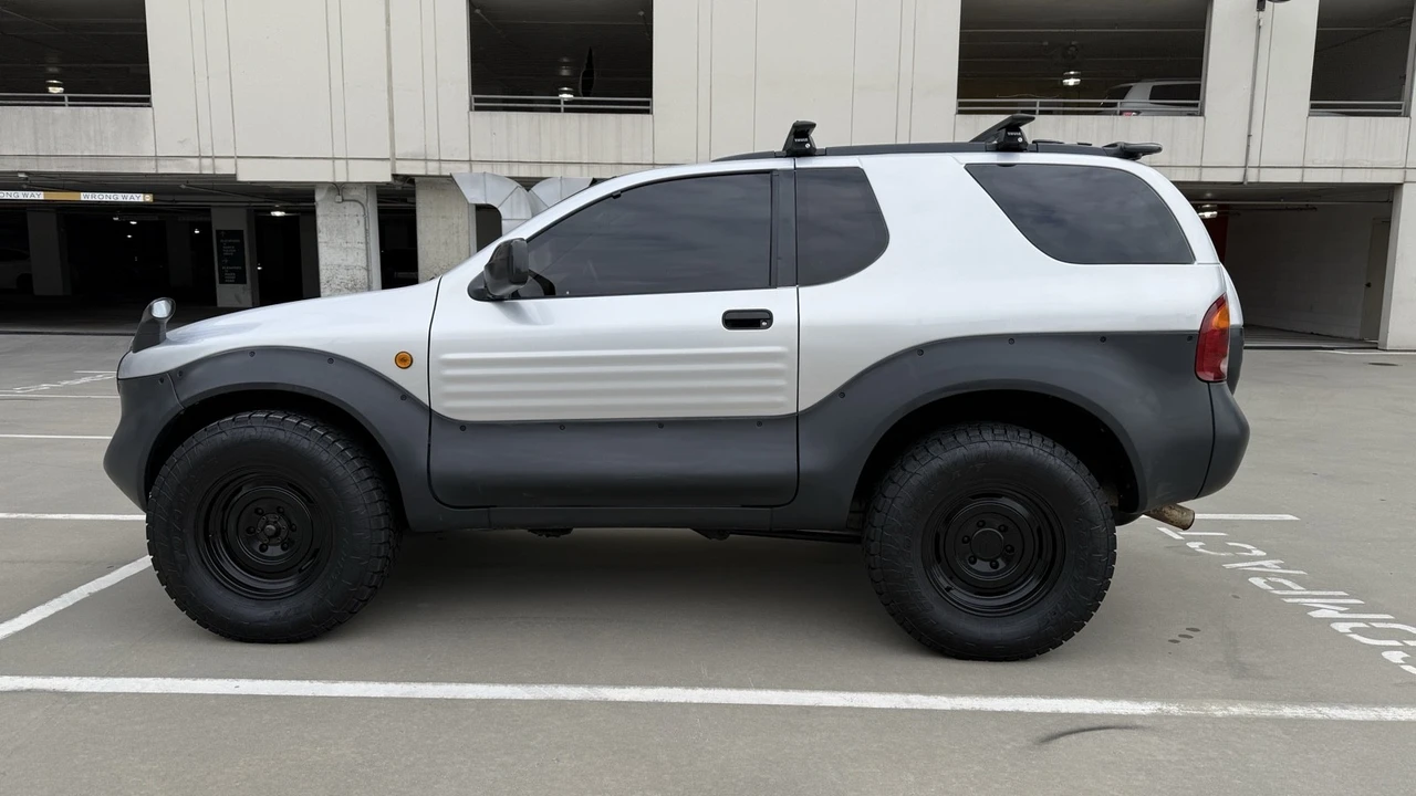 1998 Isuzu VehiCROSS - Image 7 of 21