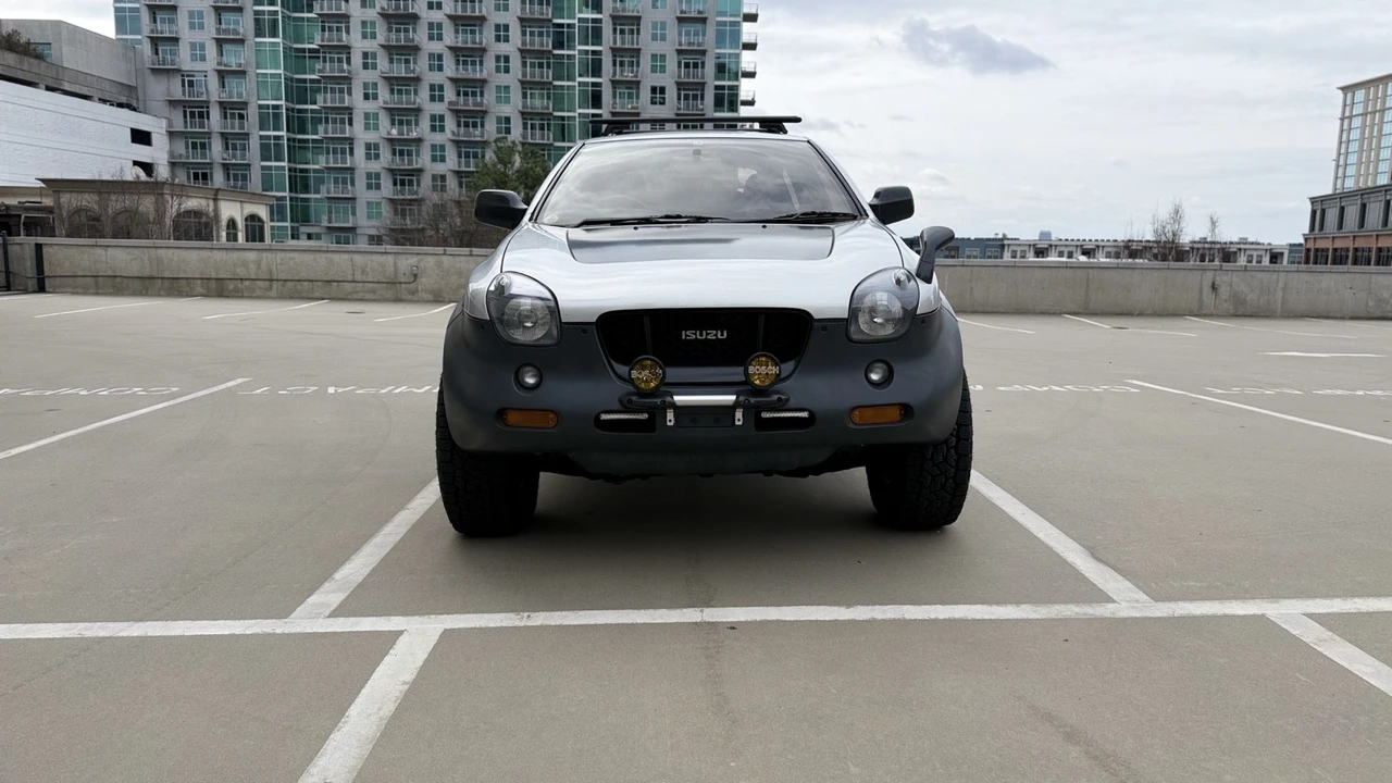 1998 Isuzu VehiCROSS - Image 9 of 21