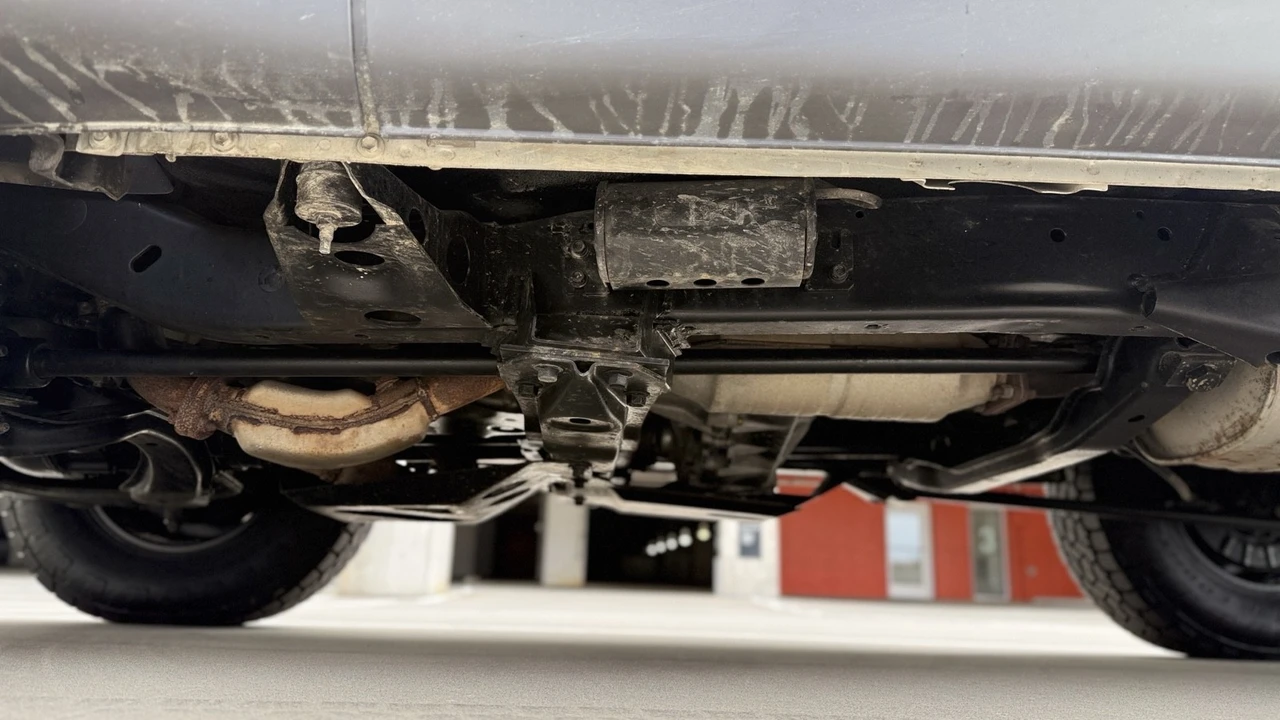 1998 Isuzu VehiCROSS - Image 21 of 21