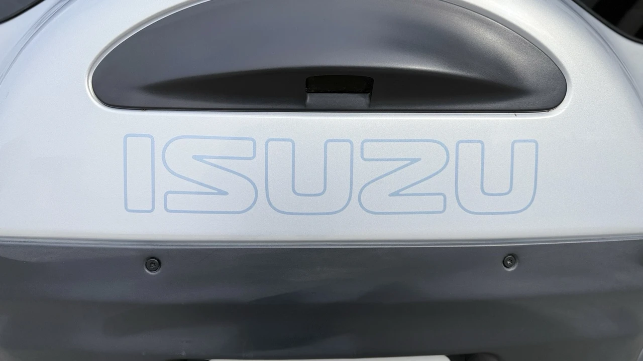 1998 Isuzu VehiCROSS - Image 16 of 21