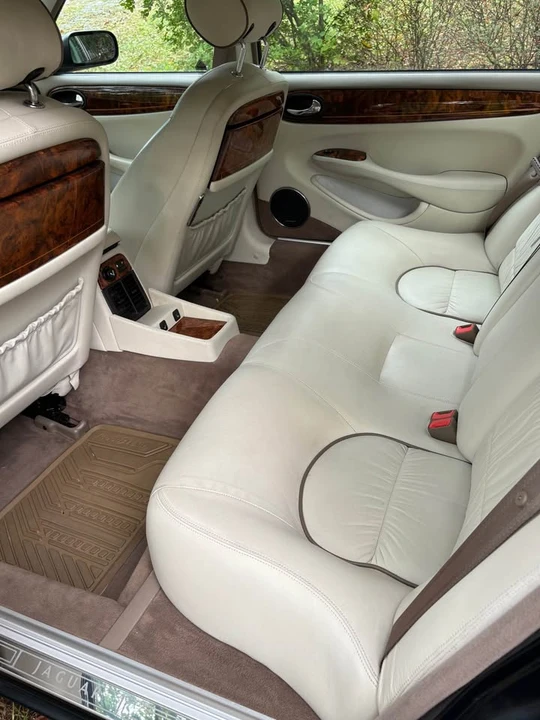 1998 Jaguar X308 XJ - Image 3 of 8