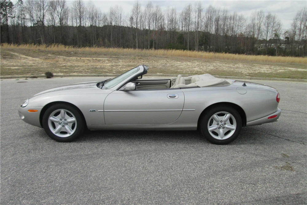 1998 Jaguar X100 XK8 - Image 5 of 5
