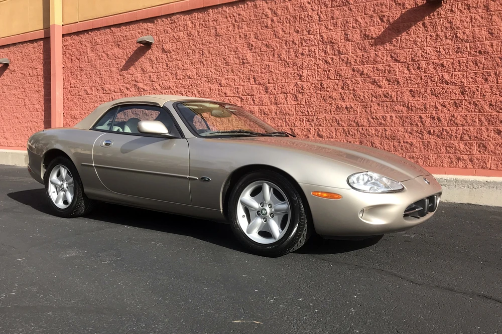 1998 Jaguar X100 XK8 - Image 2 of 5