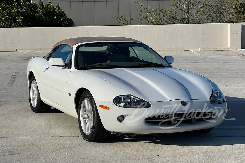 1998 Jaguar X100 XK8 - Image 5 of 6