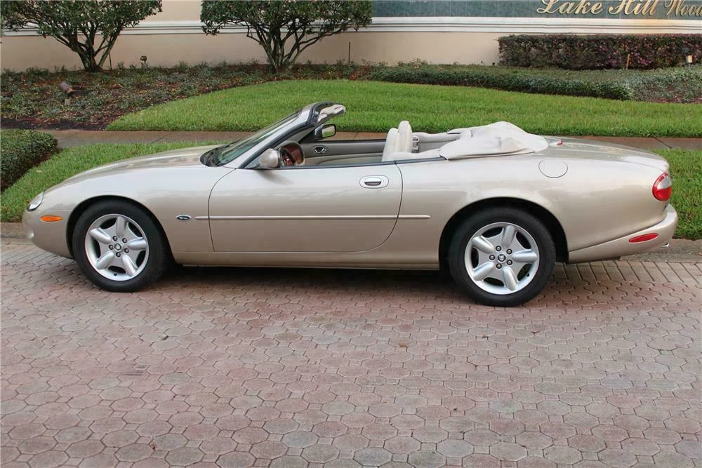 1998 Jaguar X100 XK8 - Image 5 of 5