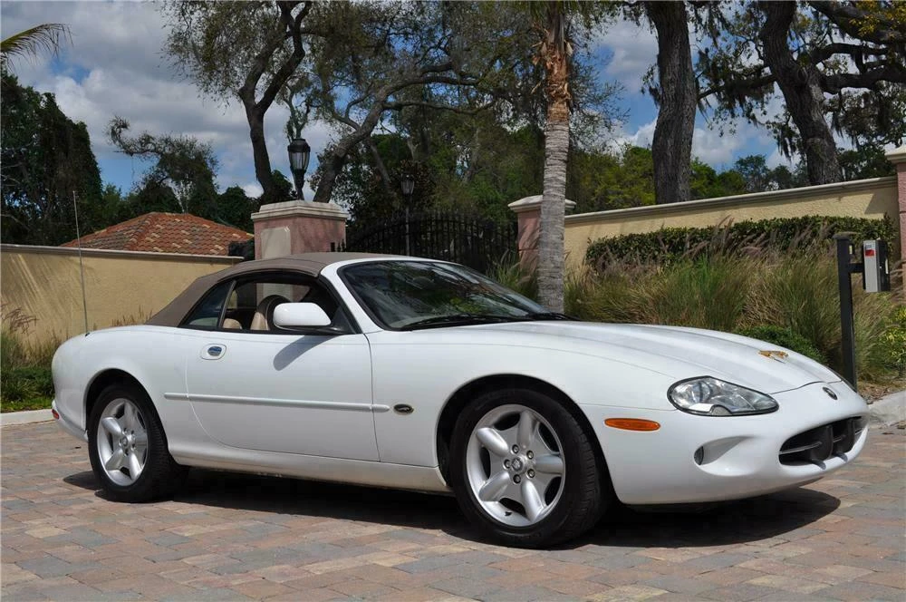 1998 Jaguar X100 XK8 - Image 5 of 5