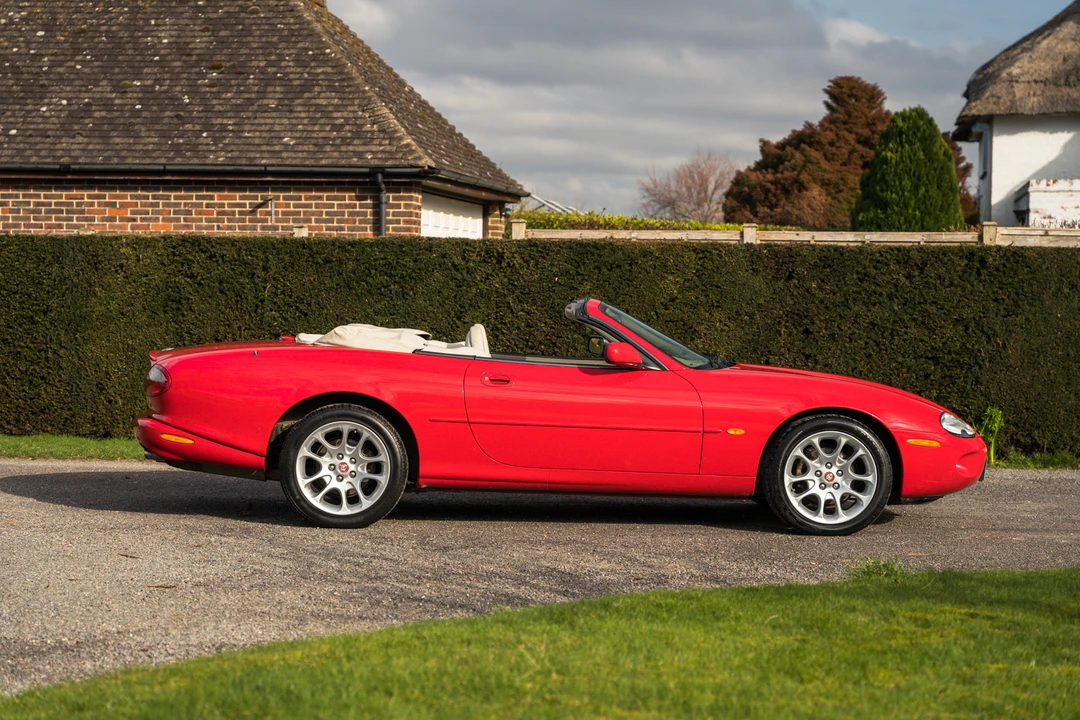 1998 Jaguar X100 XKR - Image 18 of 31
