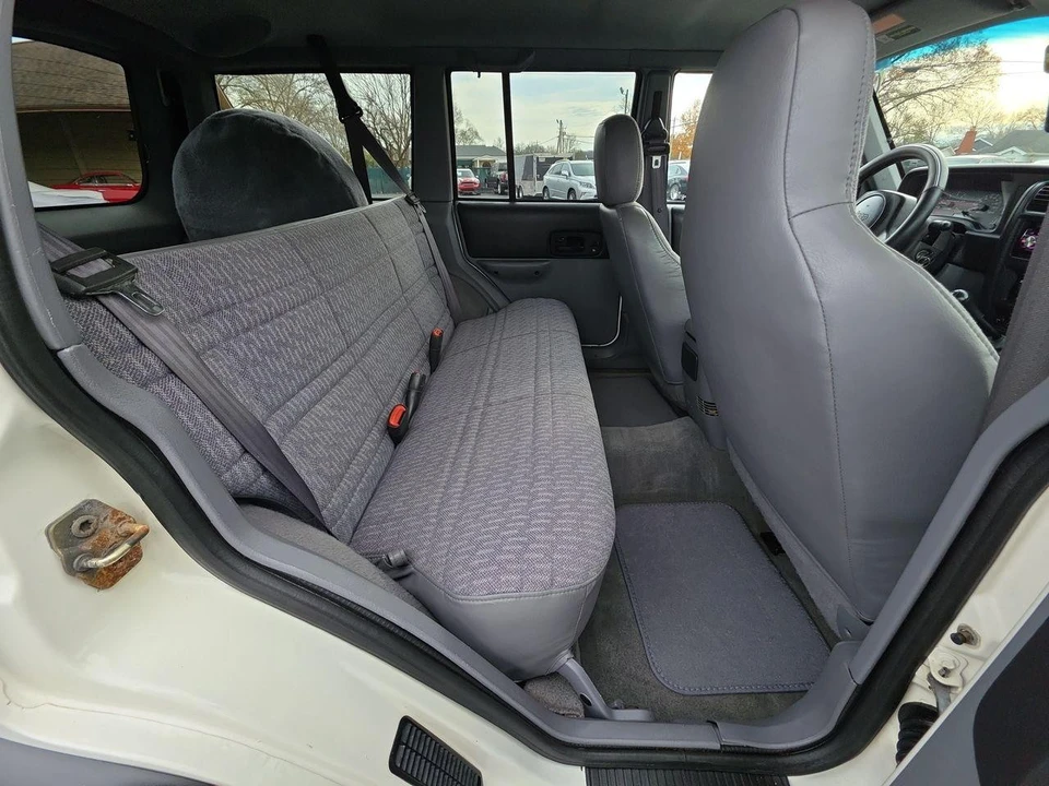 1998 Jeep XJ Cherokee - Image 7 of 12
