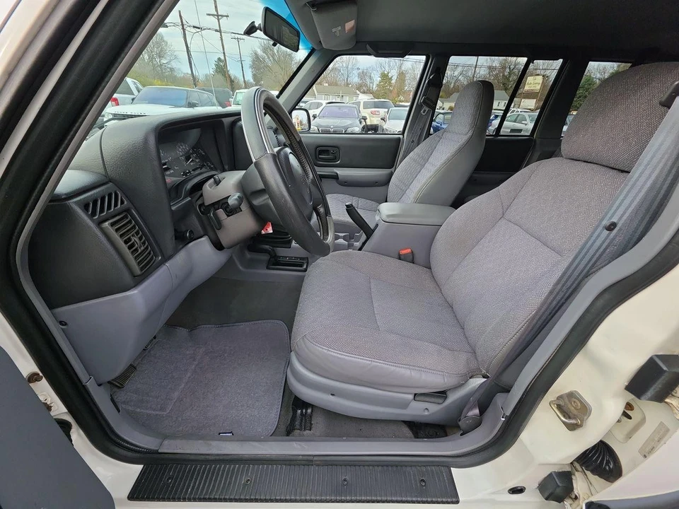 1998 Jeep XJ Cherokee - Image 3 of 12