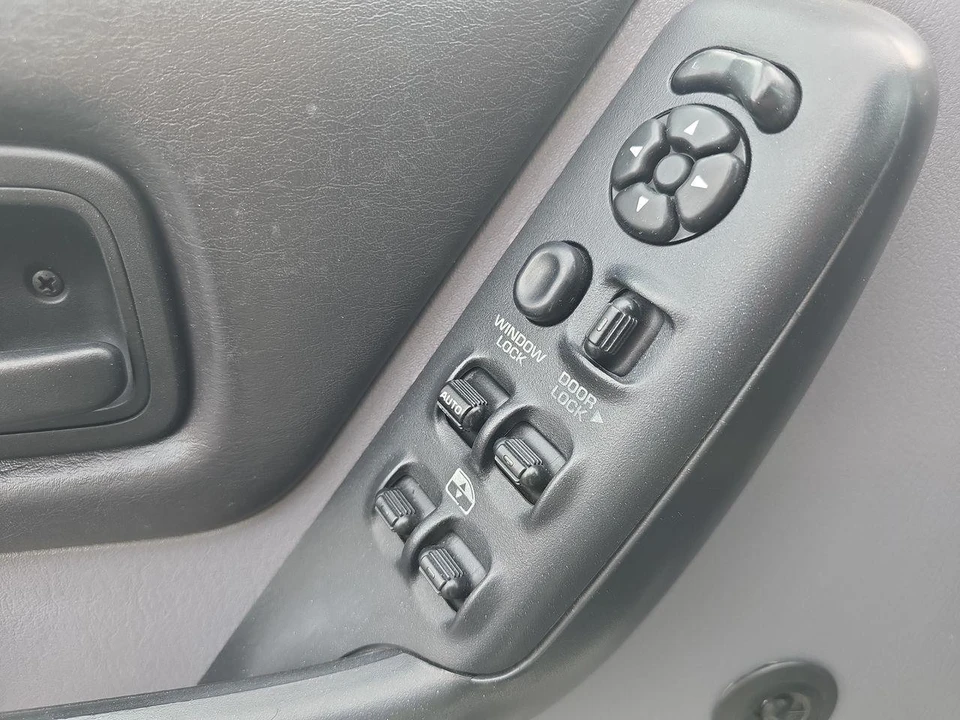 1998 Jeep XJ Cherokee - Image 5 of 12