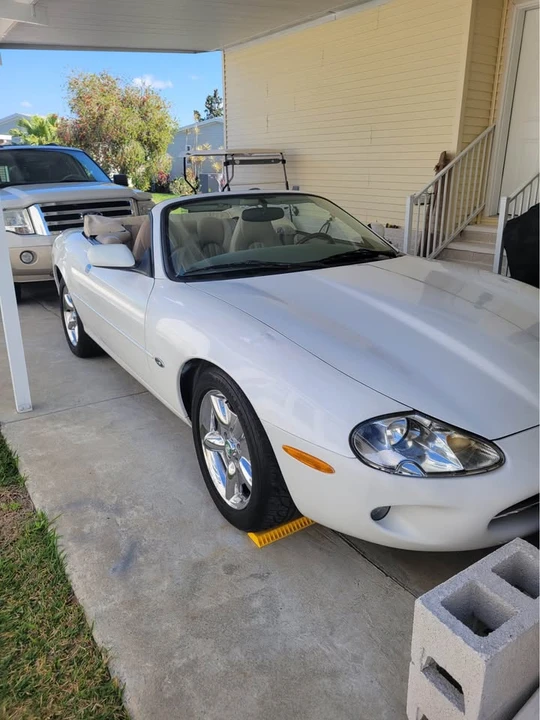 1998 Jaguar X100 XK8 - Image 2 of 10